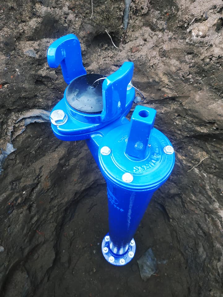 Awaria hydrantu podziemnego